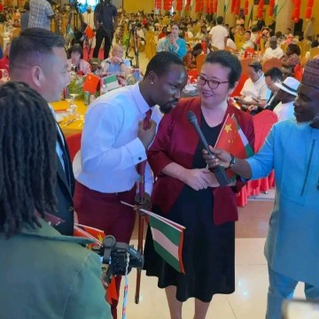 De General Mingles with Diplomats at Lavish Chinese Consulate Bash in Lagos - Related Nigeria Gossip