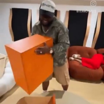 Chioma Surprises Davido with ₦80M Hermès Bag on His 33rd Birthday